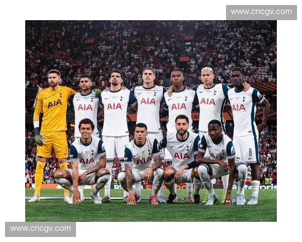 欧冠与欧联杯的区别解析：赛事规模、参与队伍及历史影响力全面对比